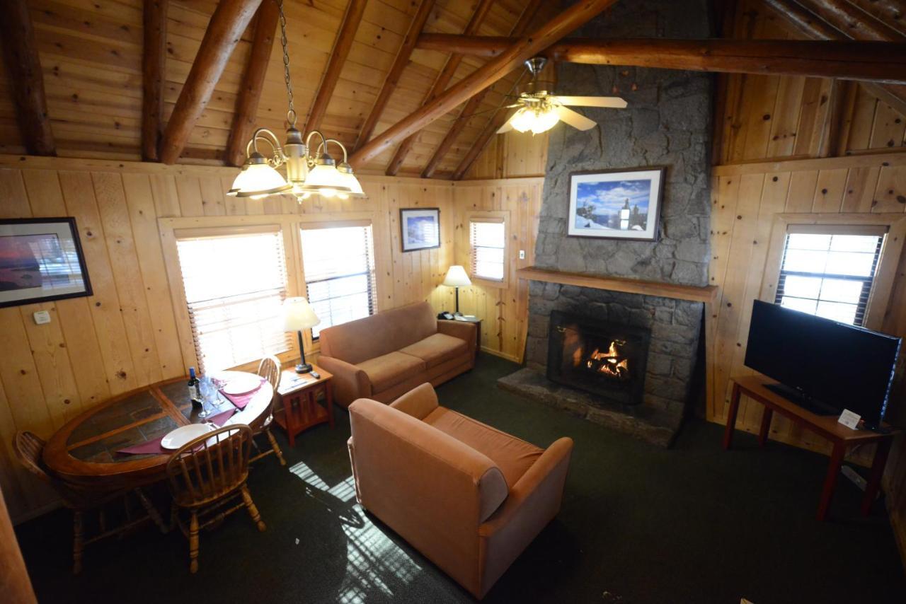 The Cabins At Zephyr Cove Hotel Exterior photo